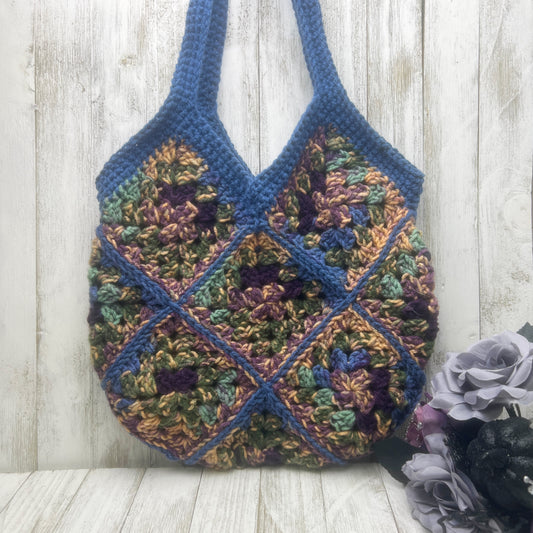 Winter Comfort Granny Square Bag
