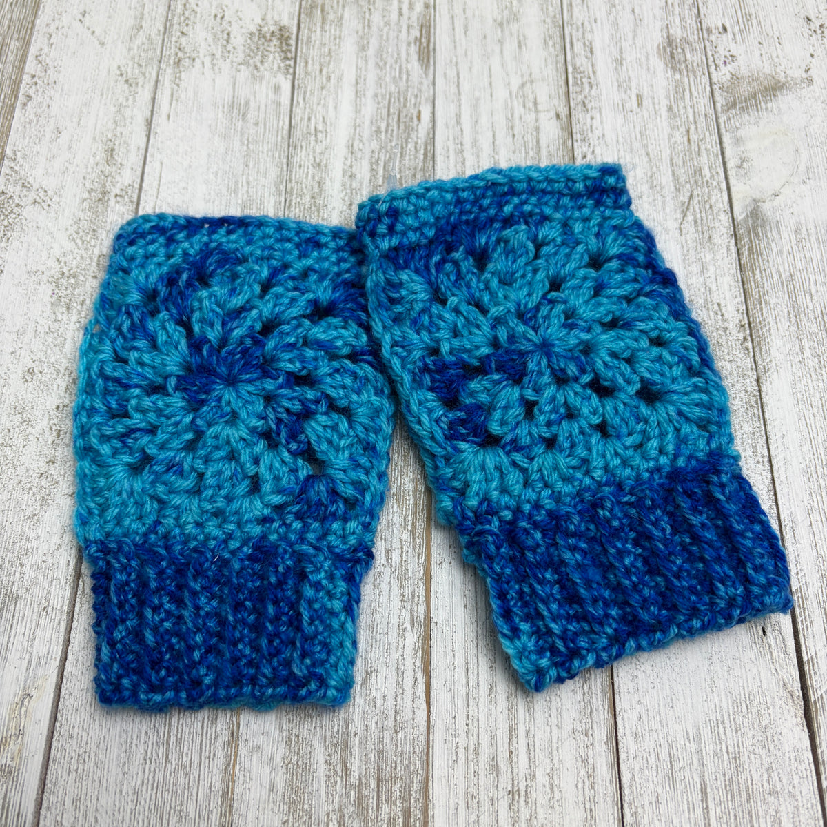 Pool Time Fingerless Gloves