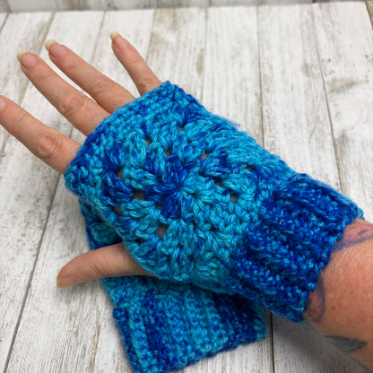 Pool Time Fingerless Gloves